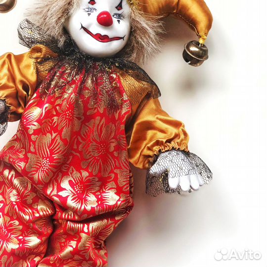Фарфоровый клоун 35 см