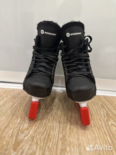 Коньки хоккейные дет