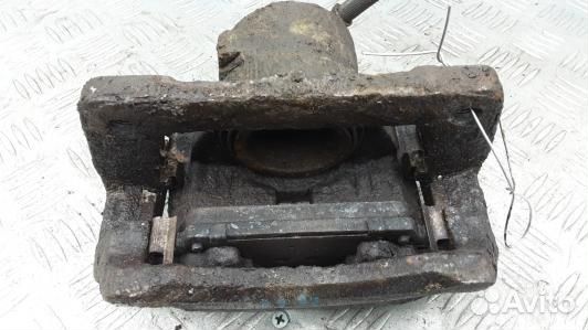 Суппорт тормозной передний правый honda accord 6