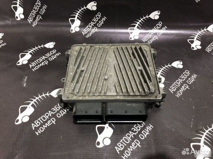 Блок управления двс Mercedes-Benz M272