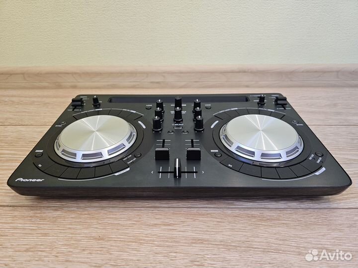 DJ-контроллер Pioneer DDJ WeGo 3-K