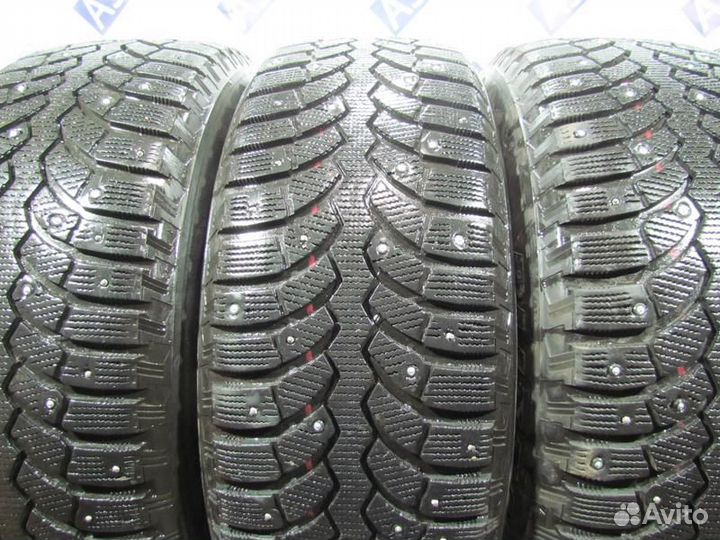 Bridgestone Blizzak Spike-01 235/60 R18 88R
