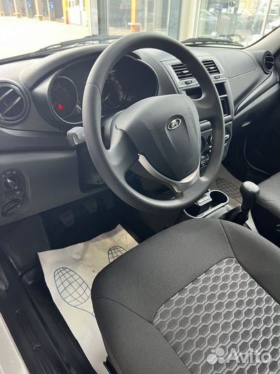 LADA Granta 1.6 МТ, 2023, 10 км