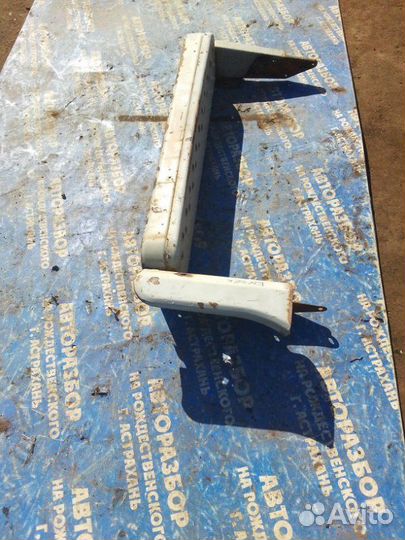 Подножка. ЗИЛ 5301 фургон Д 245 2005