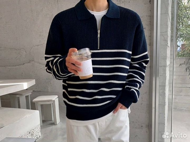 Свитер на молнии