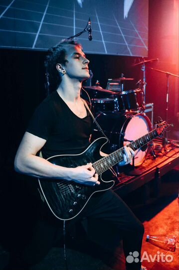 Уроки игры на гитаре, барабанах