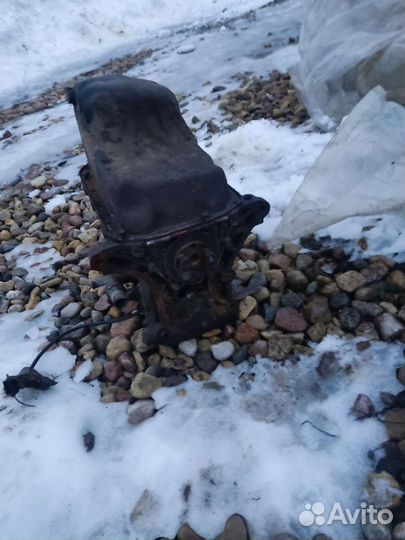 Двигатель 2111