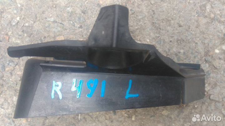 Дефлектор радиатора левый Nissan Juke HR16DE 2013