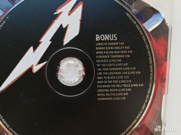 CD Metallica Hardware. To self destruct