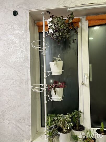 Подставка под цветы на подоконник