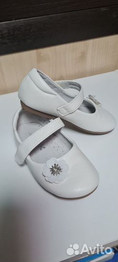 Туфли белые, праздничные для девочки, размер 24