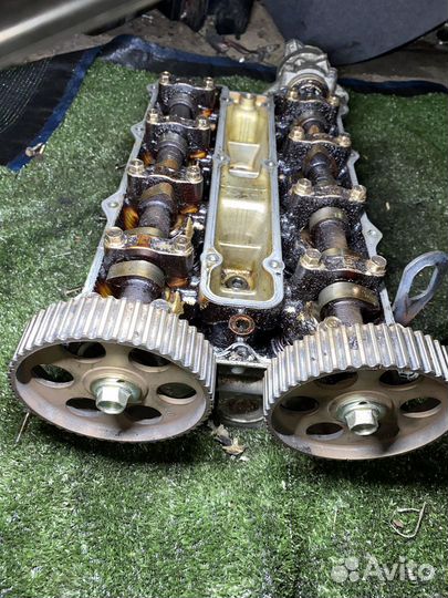 Головка блока цилиндров F8-DE Mazda Capella GV8W Т