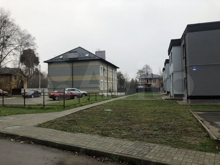 Таунхаус 89,6 м² на участке 1 сот.