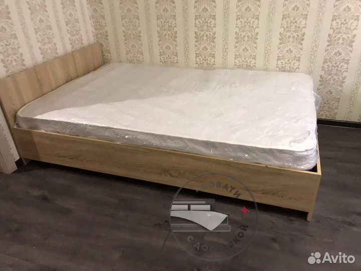 Кровать полутороспальная