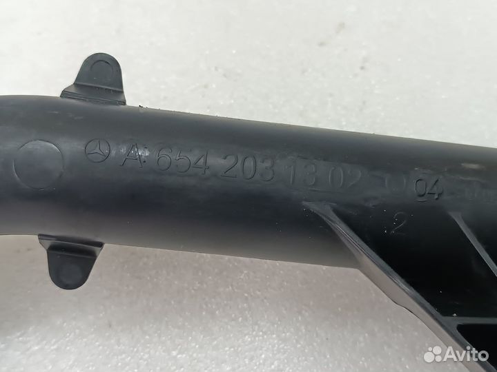 Патрубок системы охлаждения Mercedes GLE W167