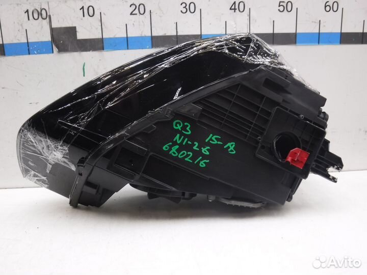 Фара левая Audi Q3 2015