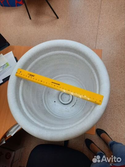 Кашпо для цветов