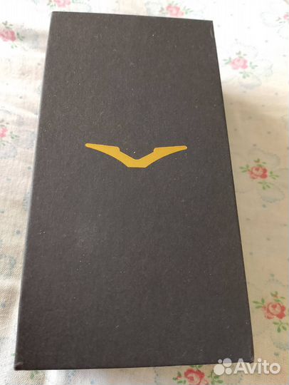 Vertu Ascent 2010