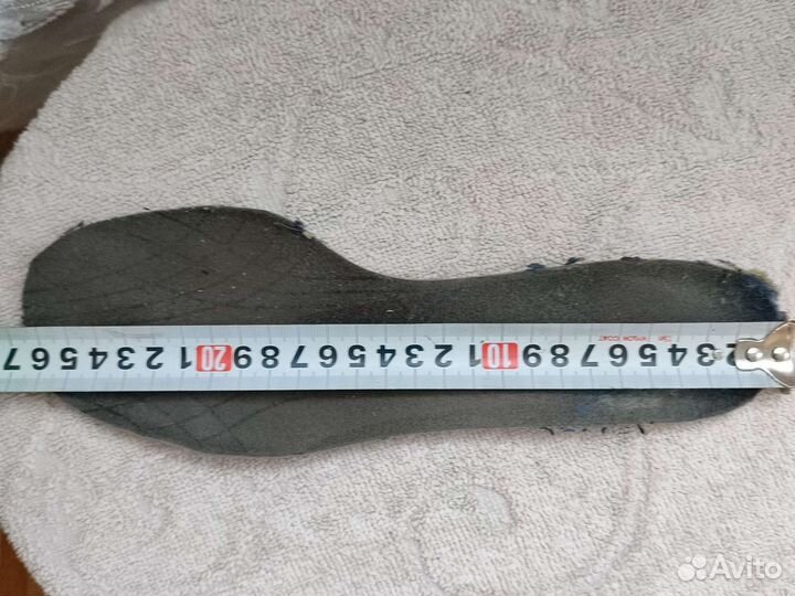 Коньки для хоккея с мячом