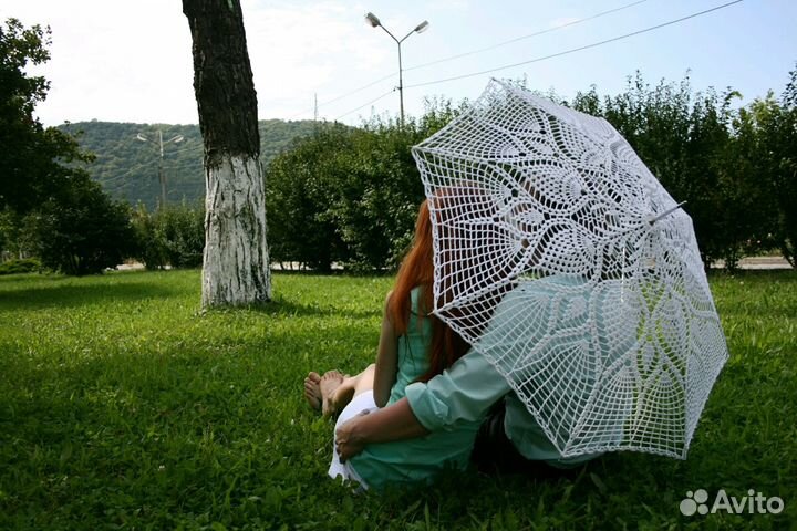 Ажурный вязаный зонт