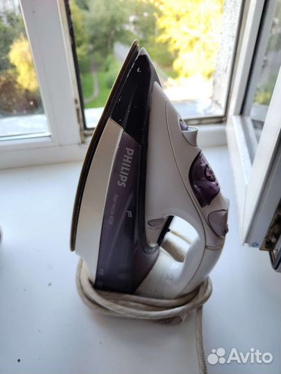 Утюг Philips керамический