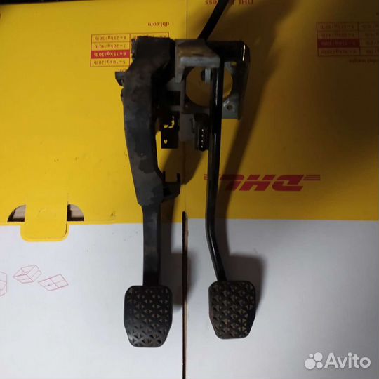 Bmw e36 педальный узел механика рест