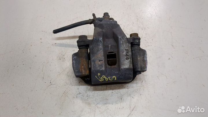 Суппорт Toyota Tundra, 2008