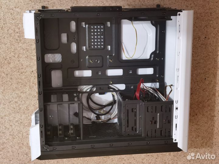 Mesh Корпус + бп 650W