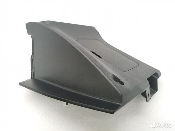 Накладка на торпедо левая Mitsubishi Outlander 3