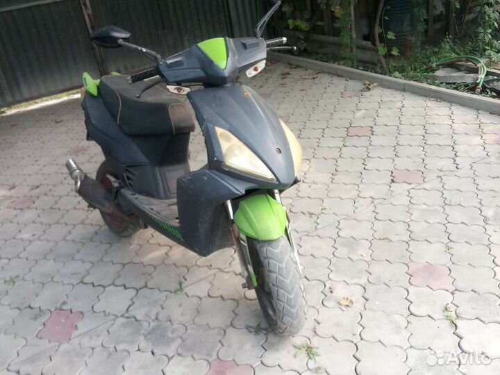 Скутер Baltmotors Galactica