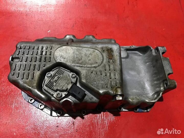 Поддон двигателя Volkswagen Golf CAV 1.4