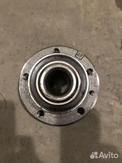 Продам ступичный подшипник