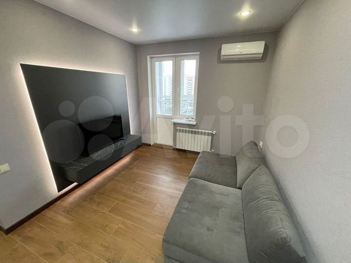 2-к. квартира, 60 м², 8/10 эт.