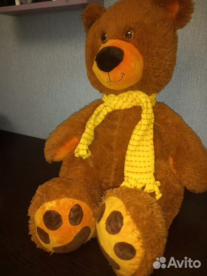 Плюшевый медведь