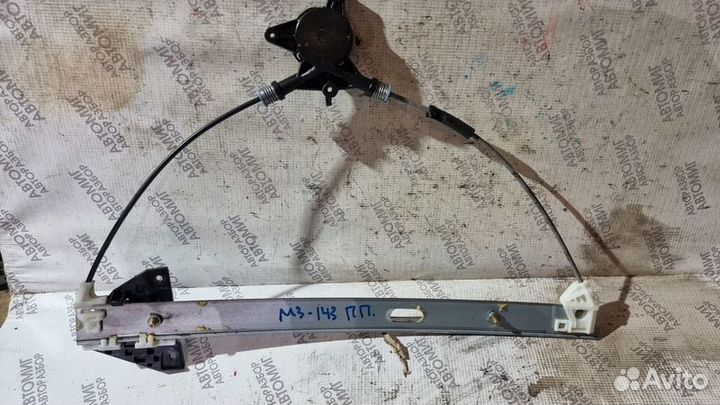 Стеклоподъёмник передний Mazda 3 BK мазда
