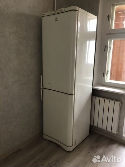 Холодильник