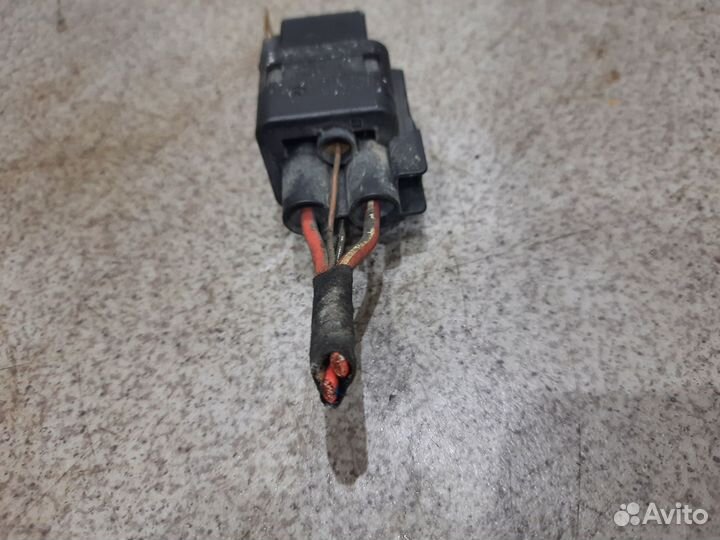 Реле вентилятора охлаждения для WV Passat B6