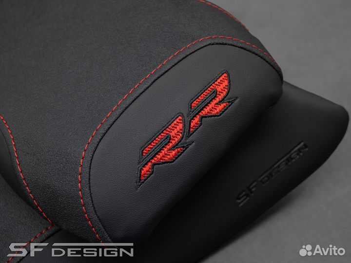 Сиденье для BMW S1000R/RR Red Logo Fresh Style