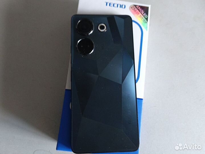 TECNO Camon 20, 8/256 ГБ