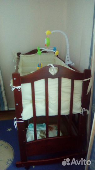 Детская кроватка