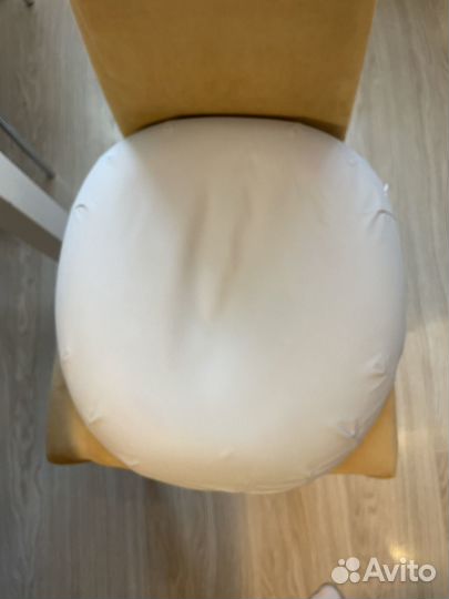 Ортопедическая подушка с отверстием на сиденье