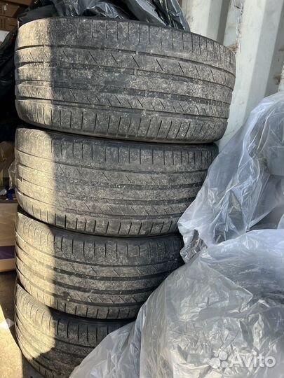 Kumho Ecsta PS71 SUV 285/45 R20 112Y