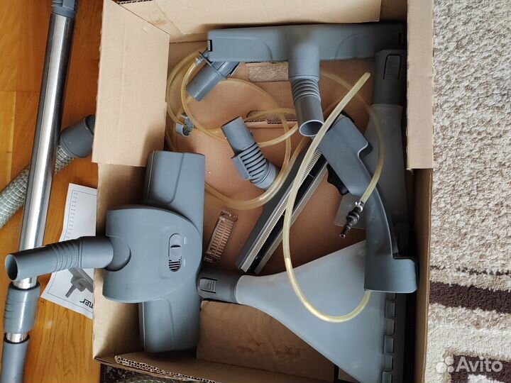 Корпус пылесоса zelmer и насадки