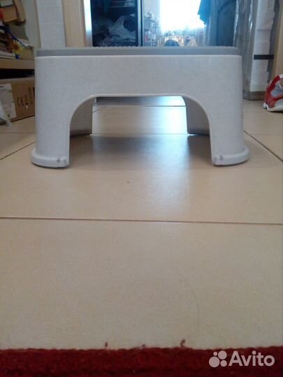 Подставка под ноги.табурет.массажор для ног