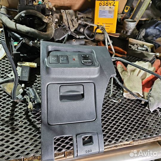 Нижняя левая часть торпеды Toyota Corolla E 150