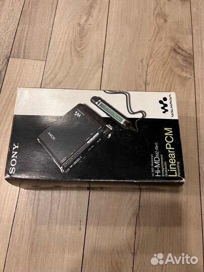 Sony MD walkman MZ-RH1