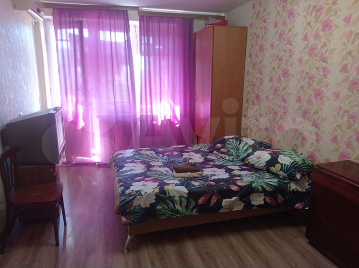 Комната 25 м² в 1-к., 1/9 эт.