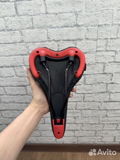 Седло для велосипеда мягкое