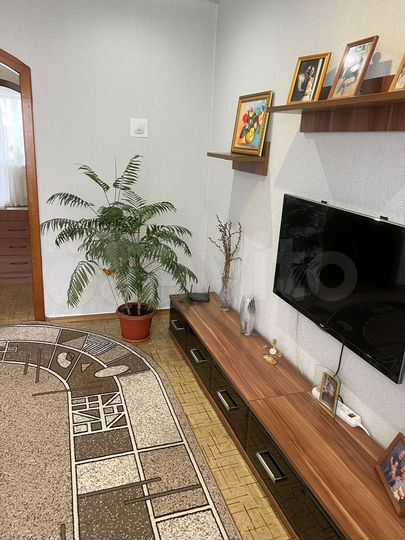 2-к. квартира, 55 м², 4/5 эт.