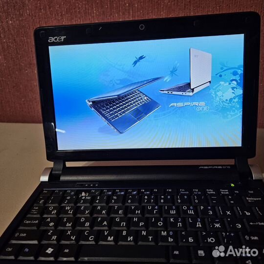 Нетбук Acer Aspire One ZG5 Atom N270